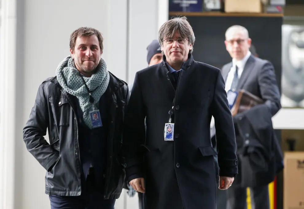 Former members of the Catalan government Carles Puigdemont and Toni Comin, arrive to attend their first plenary session as members of the European Parliament in Strasbourg, France, January 13, 2020. REUTERS/Vincent Kessler [[[REUTERS VOCENTO]]] SPAIN-POLITICS/CATALONIA-EU