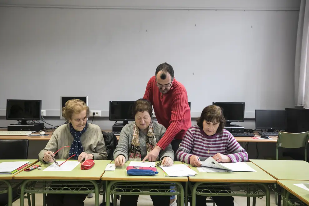 Escuela de adultos de Fuentes de Ebro.