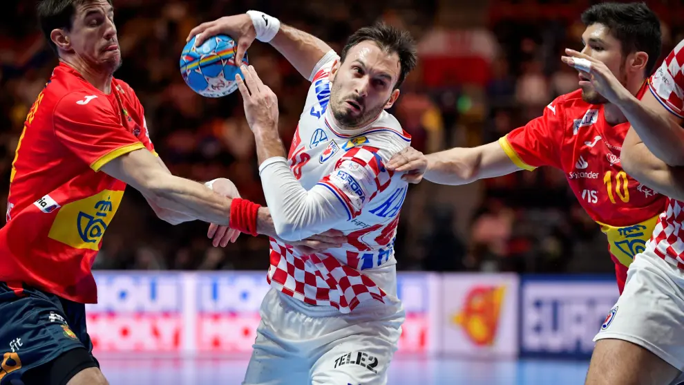 2020 European Handball Championship - Final - Spain v Croatia - Stockholm, Sweden - January 26, 2020 - Spain's Raul Entrerrios Rodriguez reacts . Anders Wiklund/TT News Agency/via REUTERS ATTENTION EDITORS - THIS IMAGE WAS PROVIDED BY A THIRD PARTY. SWEDEN OUT. NO COMMERCIAL OR EDITORIAL SALES IN SWEDEN. [[[REUTERS VOCENTO]]]