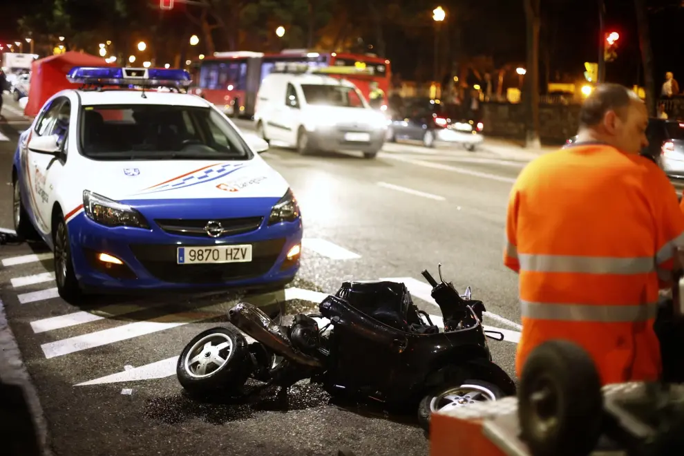 Accidente mortal de un motociclista en el paseo de Cuéllar de Zaragoza.