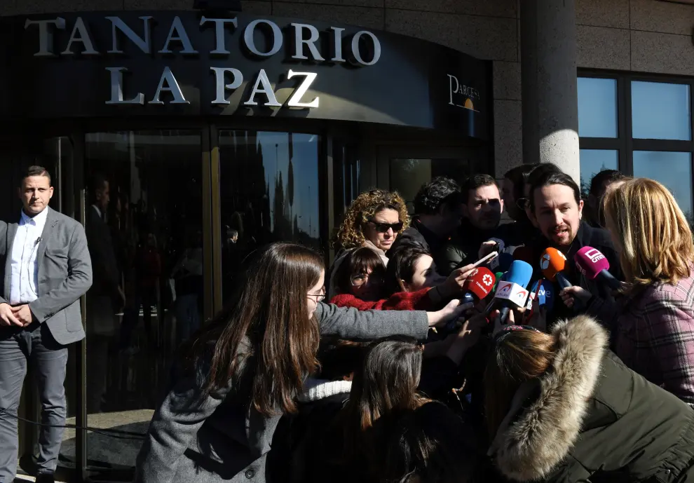 Pablo Iglesias: "Tenemos que aplicarnos la mordaz crítica política de Cuerda"