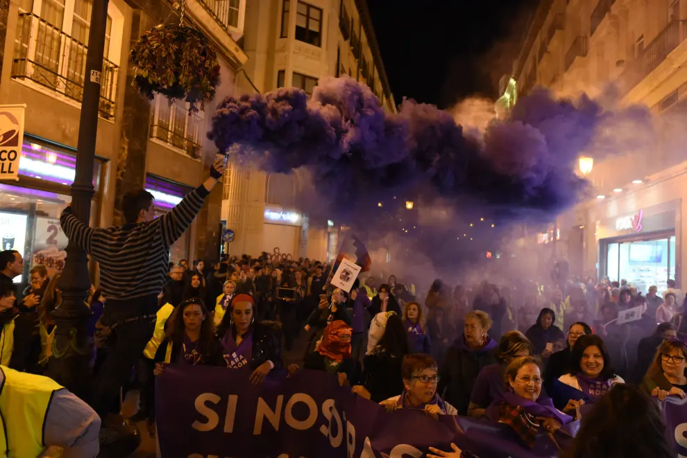 Manifestación feminista por el 8-M en Zaragoza.