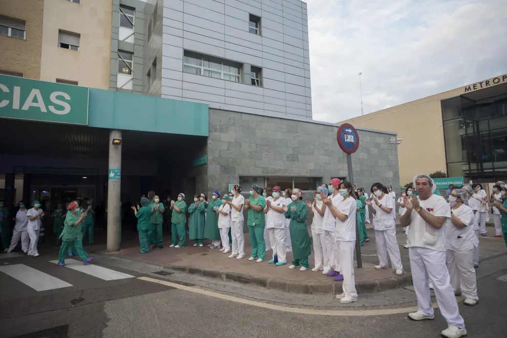 Aplauso sanitario en el Hospital Miguel Servet de Zaragoza