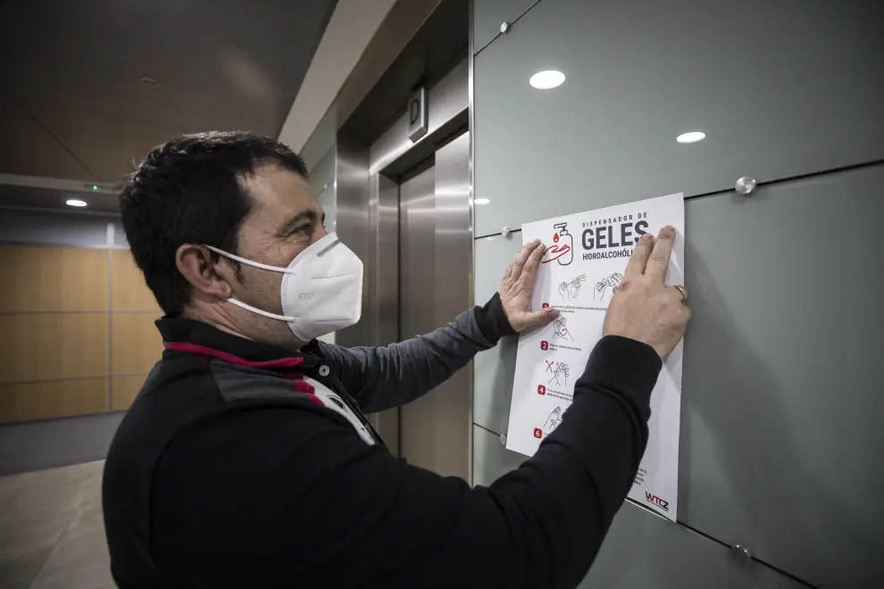 Medidas de prevención de contagios en el edificio de oficinas WTC Zaragoza.