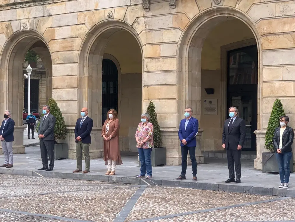 Minuto de silencio del Ayuntamiento de Oviedo.