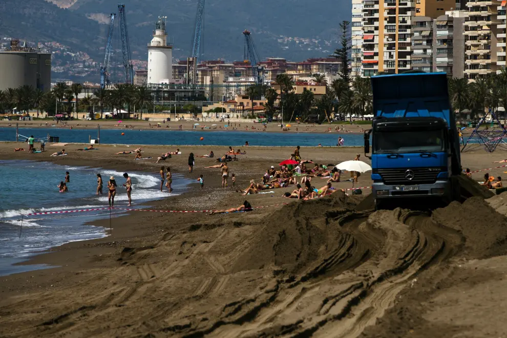 Málaga abre sus playas en la fase 2 de la desescalada