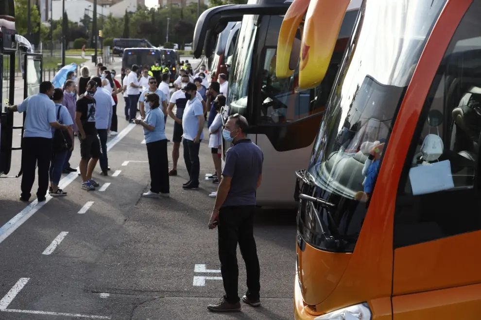 Imágenes de la manifestación de los conductores de autocar