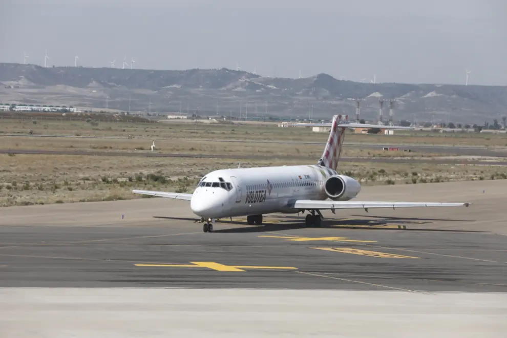 Primer vuelo tras el confinamiento en el Aeropuerto de Zaragoza.