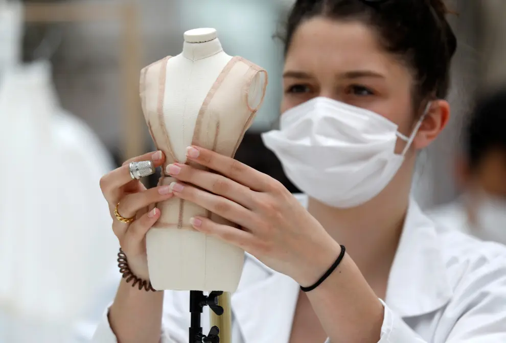 A seamstress works on a creation at Dior workshop ahead of the Haute Couture Online Fall/Winter 2020/2021 collection presentation by designer Maria Grazia Chiuri for fashion house Dior in Paris, France, July 4, 2020. Picture taken July 4, 2020.  REUTERS/Charles Platiau [[[REUTERS VOCENTO]]] FASHION-PARIS/HAUTE COUTURE-DIOR