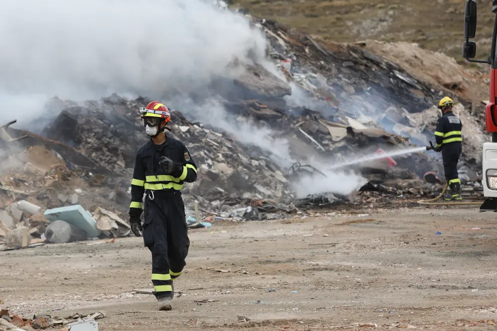 Incendio en la escombrera de Teruel.