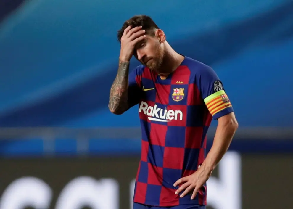 Messi se lamenta tras uno de los goles del Bayern