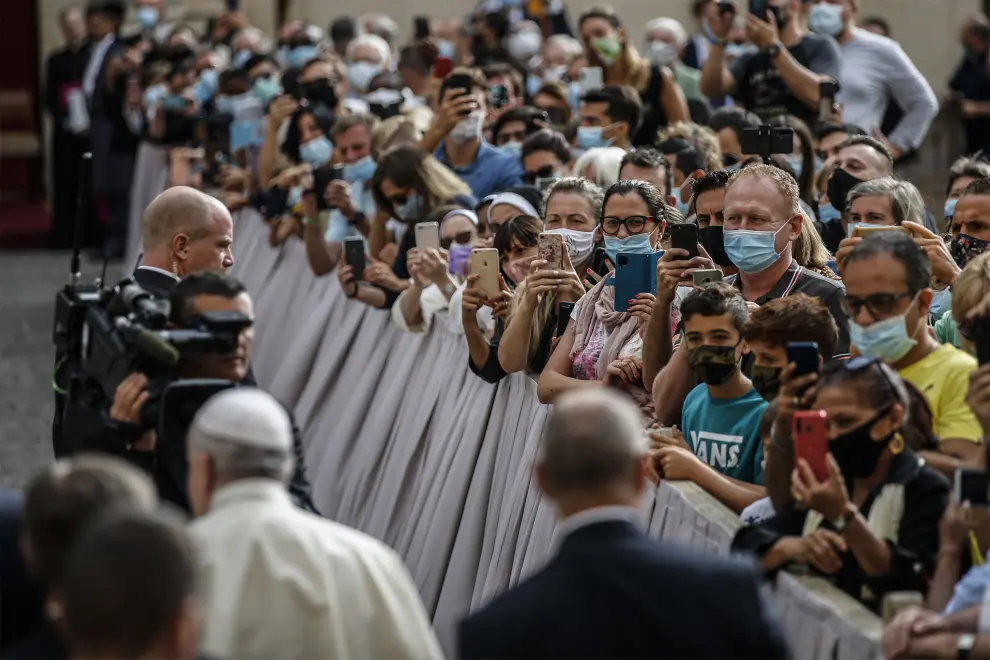 Vatican City (Vatican City State (holy See)), 02/09/2020.- Pope Francis is seen during the first general audience to readmit the public since the coronavirus disease in San Damaso courtyard, Vatican, 02 September 2020. (Papa) EFE/EPA/FABIO FRUSTACI Vatican weekly general audience