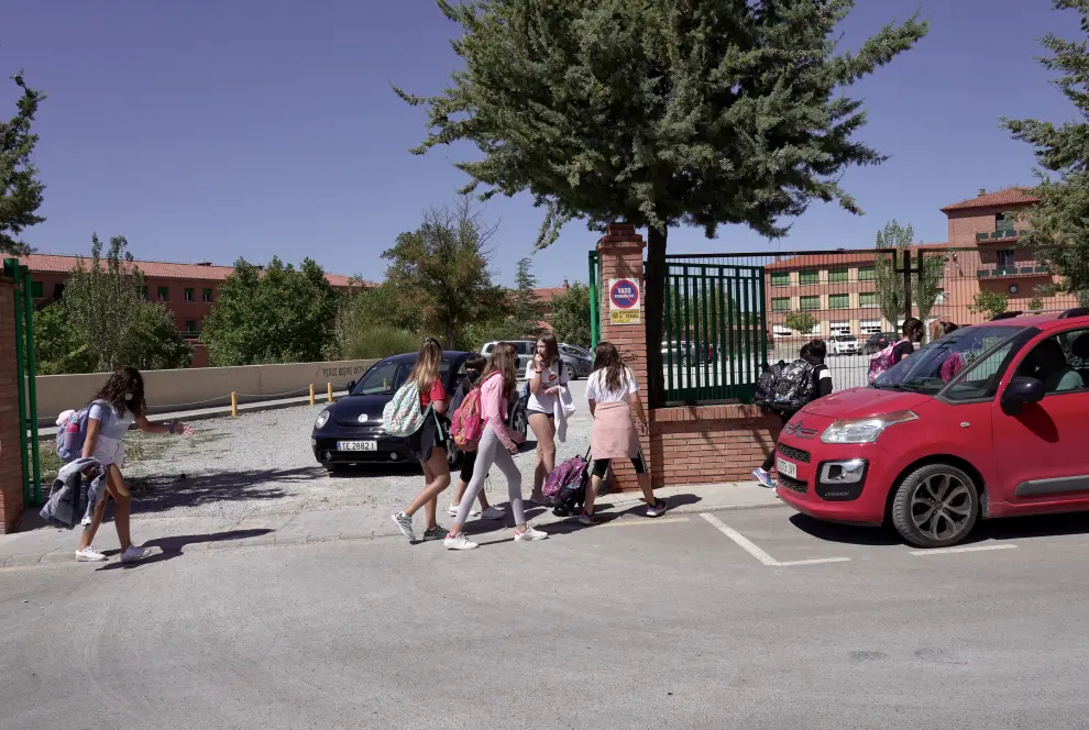 Foto del colegio Las Viñas de Teruel donde se ha detectado un caso de Covid en un aula de Infantil