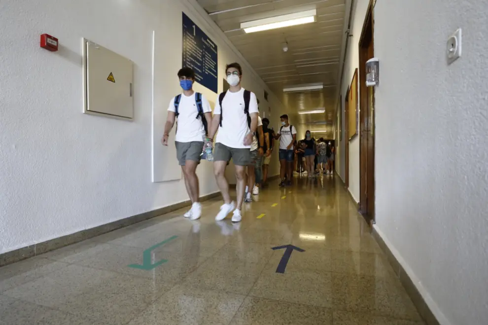 La Universidad de Zaragoza inicia el curso curso 2020-2021, en la imagen la facultad de Medicina