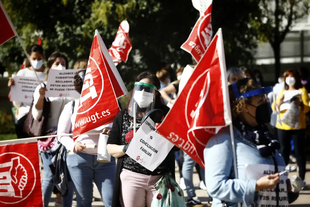 Protesta de las trabajadoras de los monitores escolares