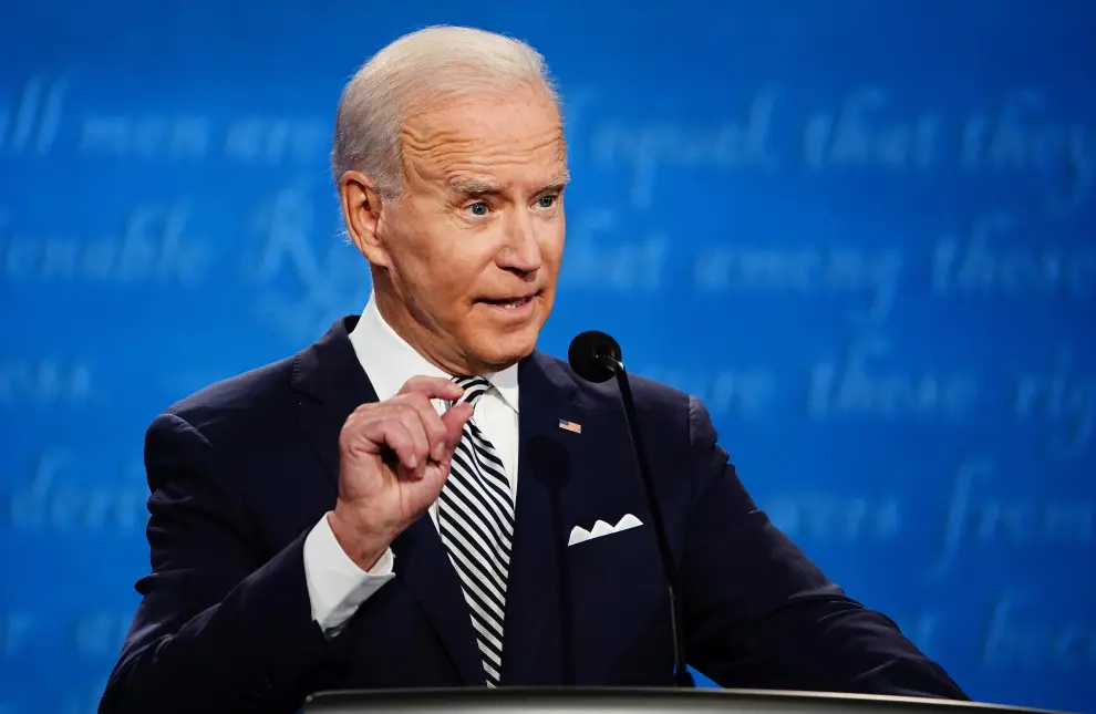 Cleveland (United States), 30/09/2020.- Democratic presidential candidate and former US Vice President Joe Biden speaks during the first Presidential Debate at the Case Western Reserve University and Cleveland Clinic in Cleveland, Ohio, 29 September 2020. It is the first of three scheduled debates between US President Donald Trump and Democratic presidential candidate and former Vice President Joe Biden. (Estados Unidos) EFE/EPA/Morry Gash / POOL First 2020 Presidential Debate