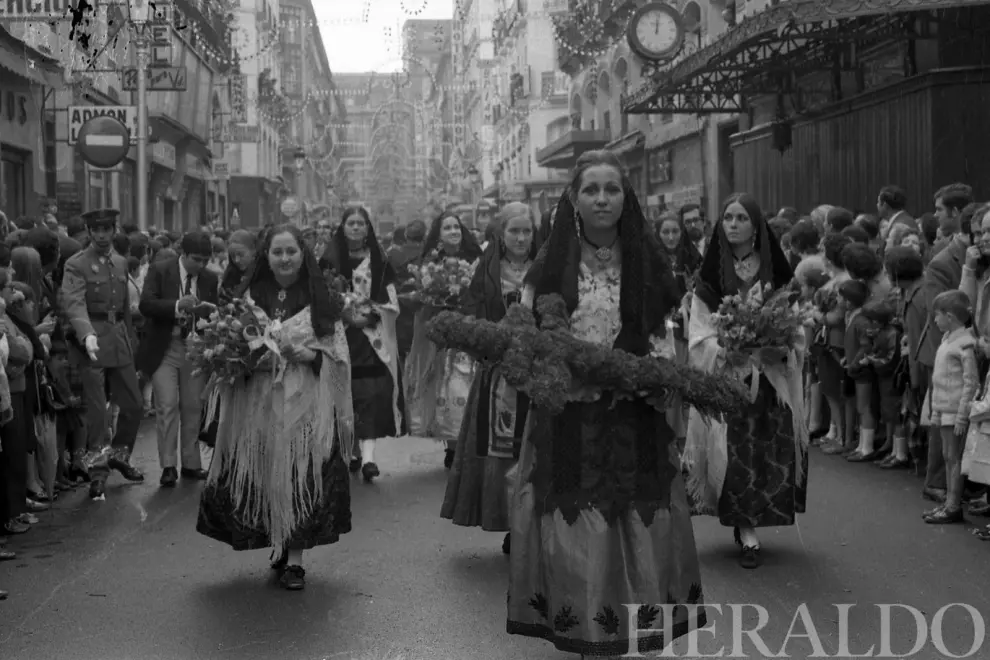 1959. Ofrenda de Flores.