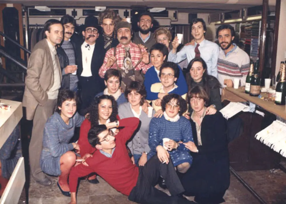 Empleados de Reyfi en la Navidad de 1981.