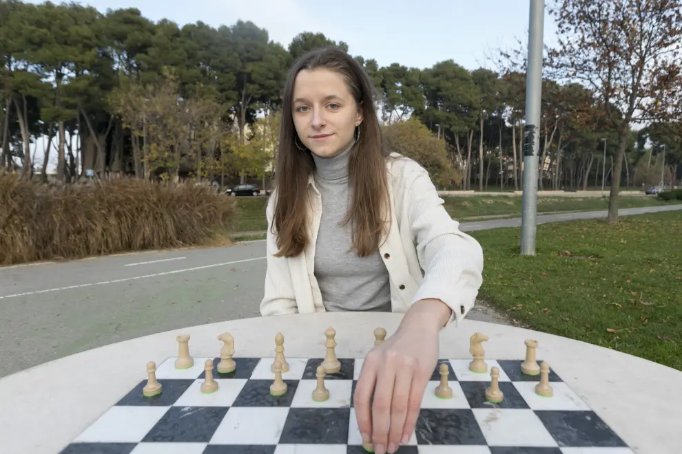 María Eizaguerri, de 17 años, talento del ajedrez aragonés.