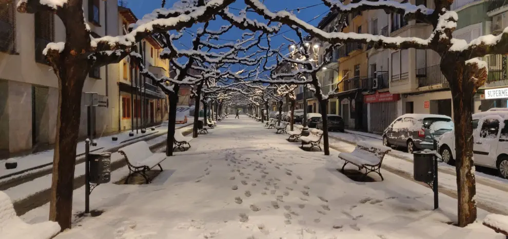 Nieve en Fraga por el temporal Filomena