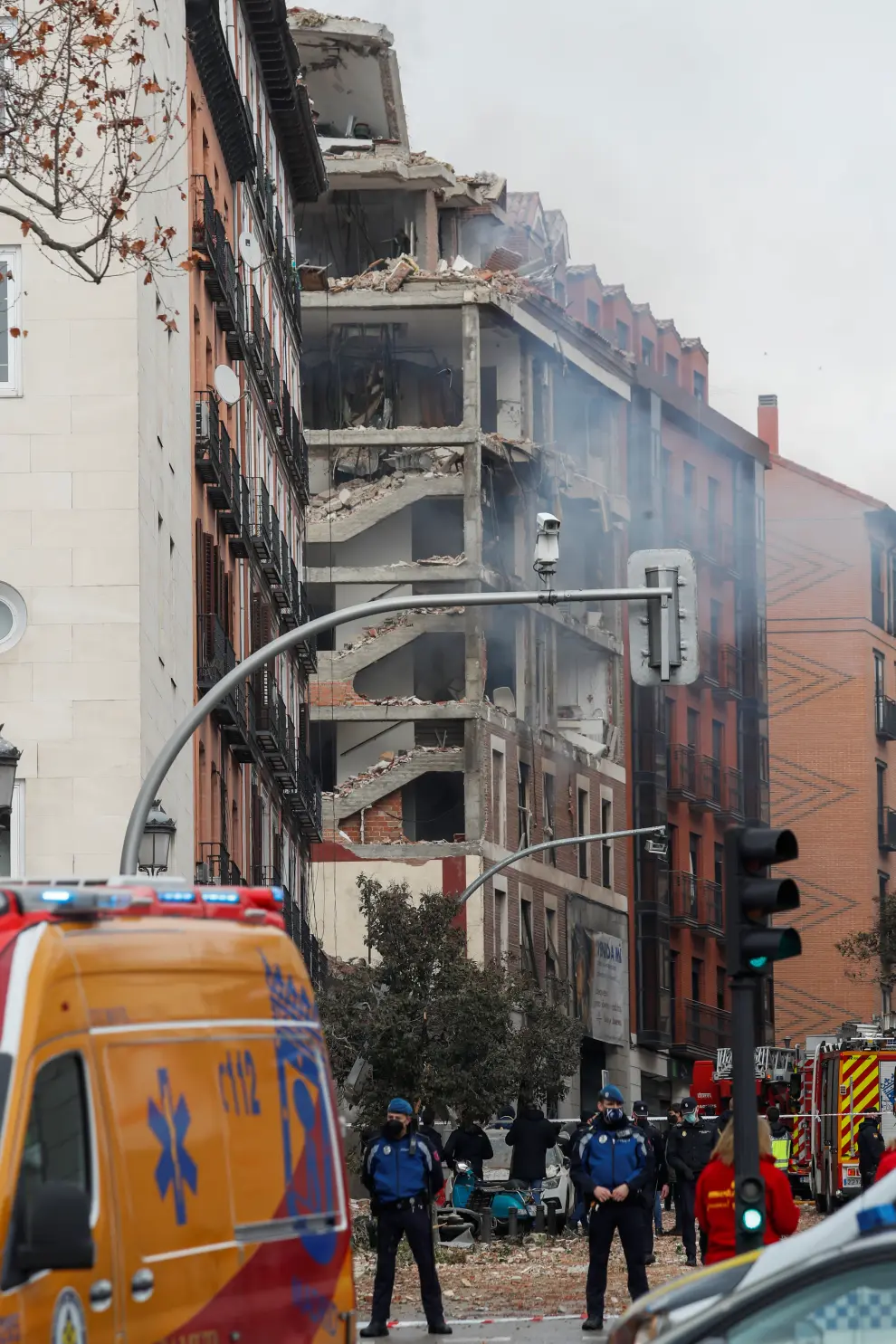 Fuerte explosión en un edificio de Madrid