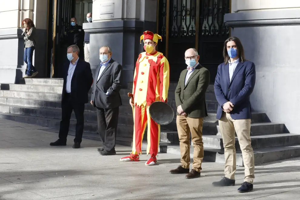 La Máscara de Ateca se pasea por Zaragoza