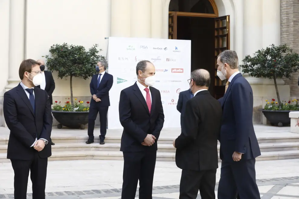 El Rey Felipe VI preside la cumbre de la CEOE en Aragón