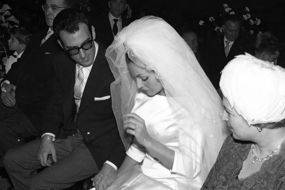 Boda de Carmen Sevilla y Augusto Algueró en el Pilar hace 60 años
