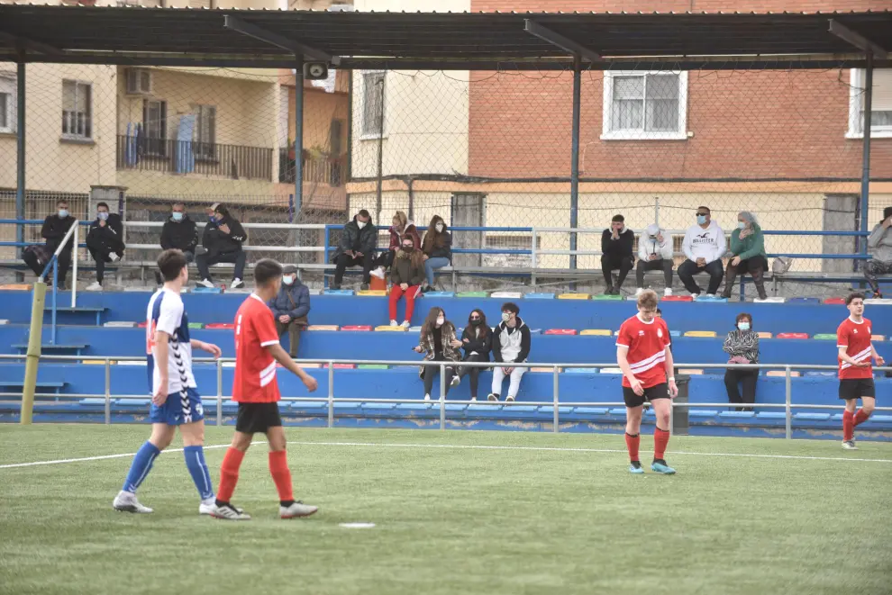 El deporte aragonés vuelve a la competición un año después: fútbol juvenil Ebro-Silos