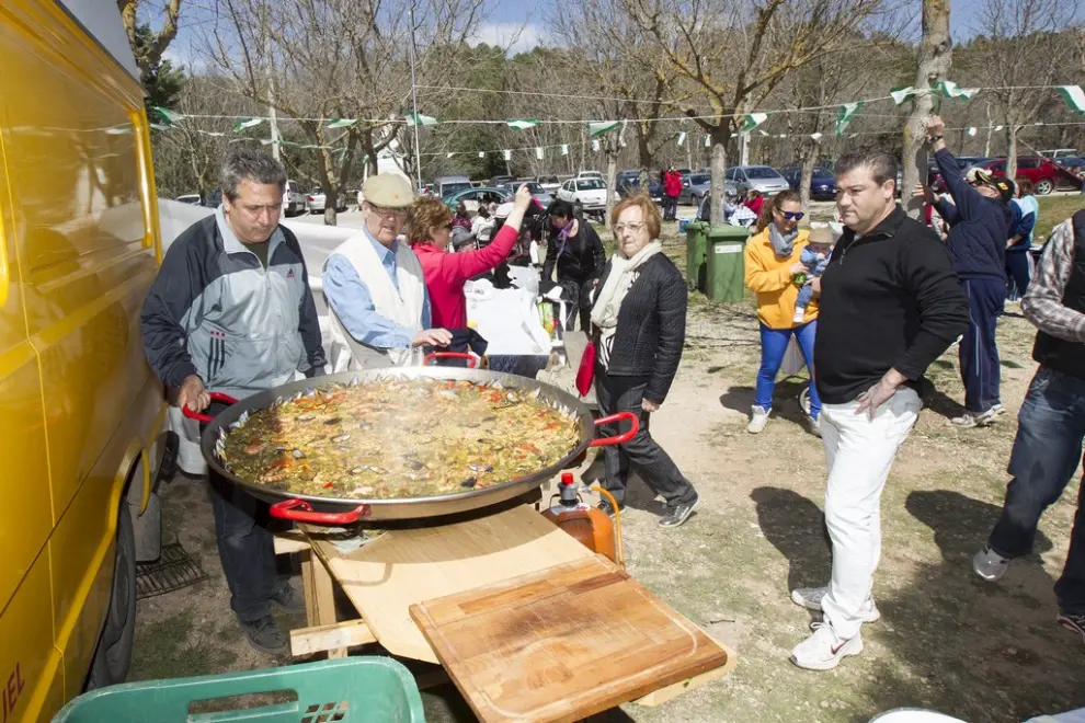 Fiesta campestre del sermon de las tortillas en la fuentecerrada de Teruel. Foto Antonio Garcia/bykofoto. 07-04-15[[[HA ARCHIVO]]]