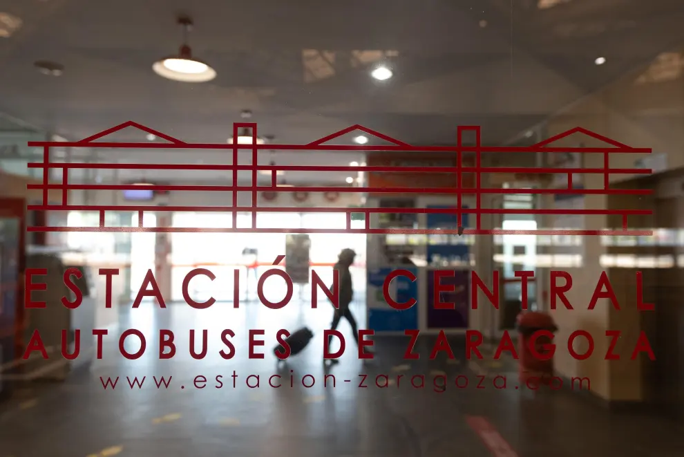 La estación Delicias funciona a medio gas por la caída de los viajeros.