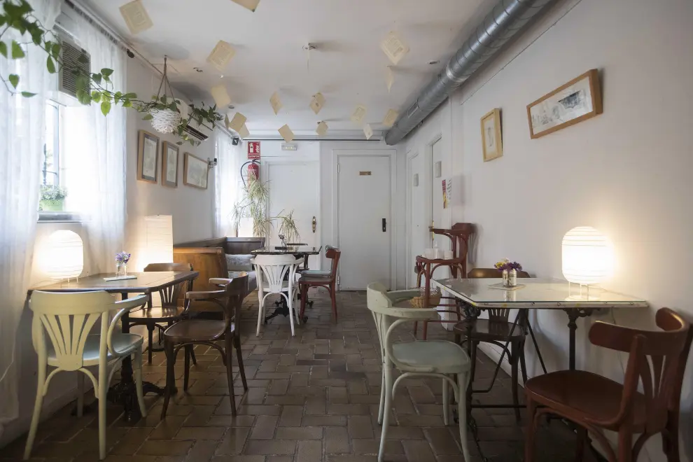 Le Petit Coin: una cafetería literaria, musical y muy acogedora