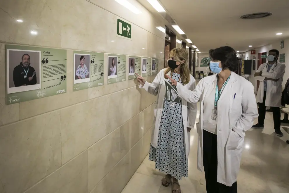 Exposición 'Poniendo cara al hospital' en el Miguel Servet
