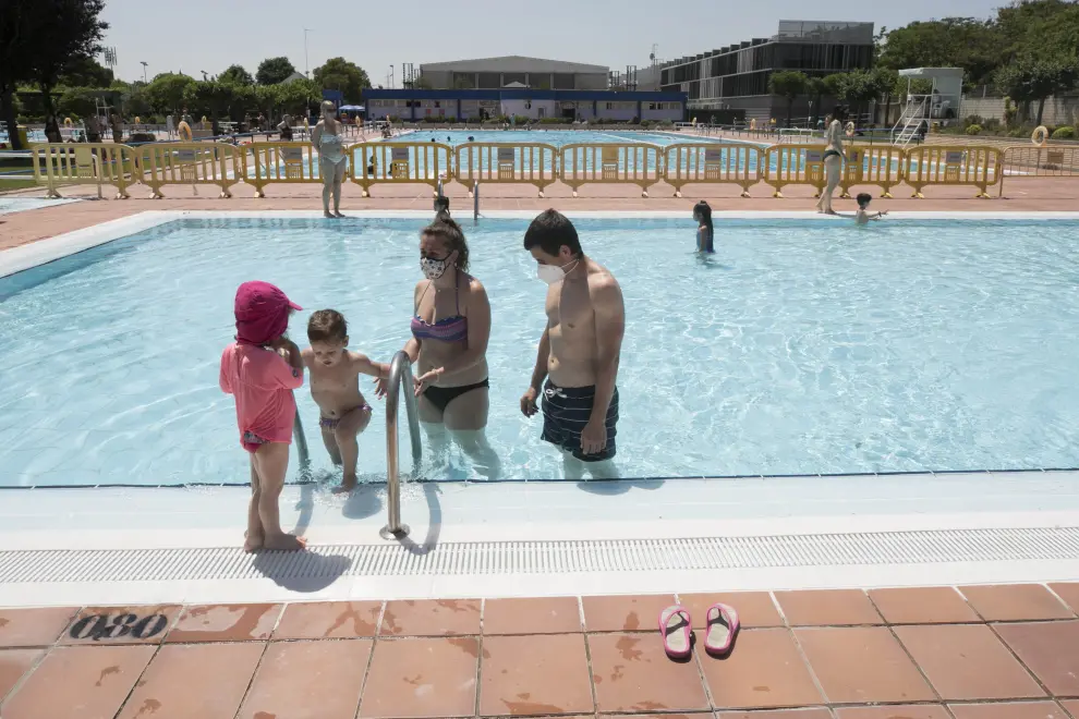 Apertura de piscinas municipales en Zaragoza
