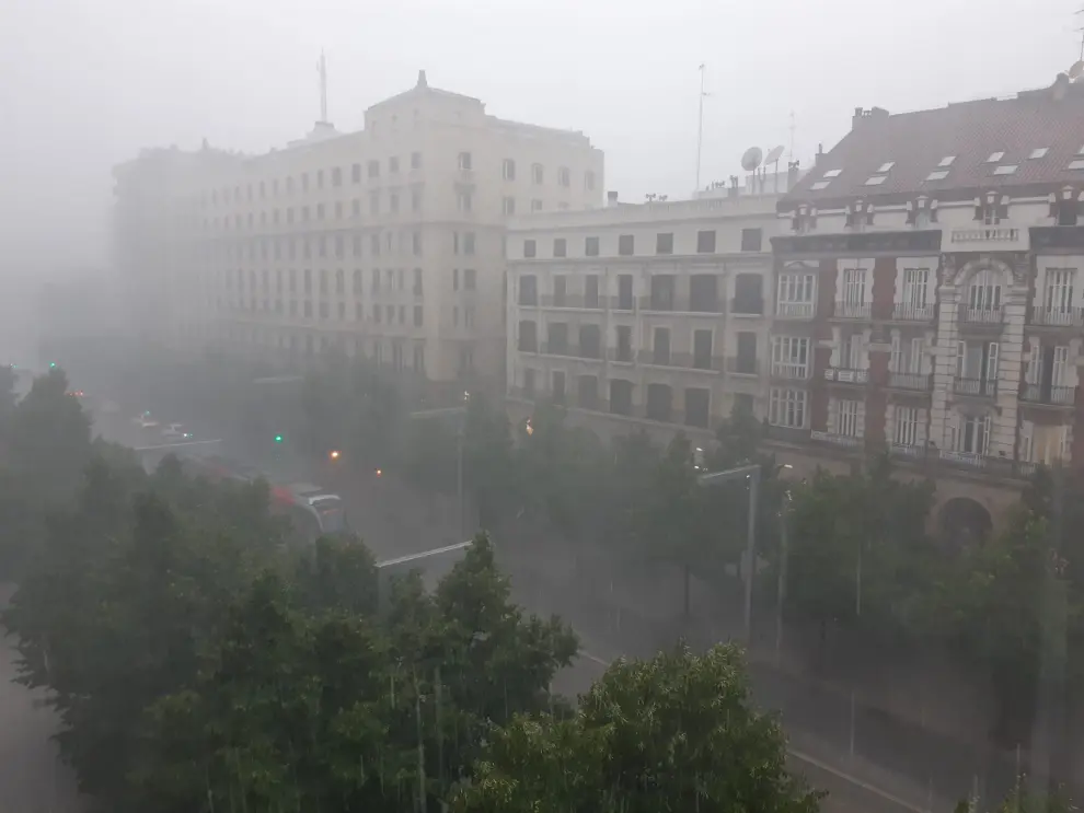Fuerte tormenta en Zaragoza
