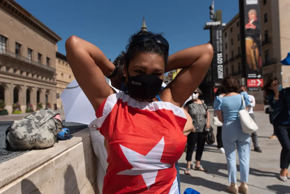 Concentración en la plaza del Pilar en protesta por la situación de Cuba