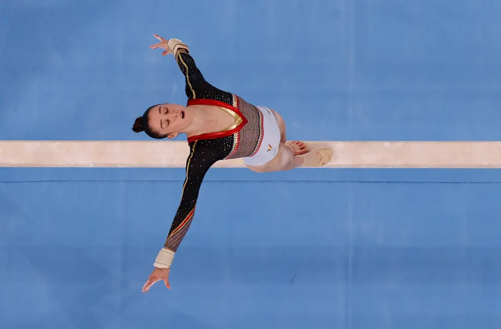 Tokyo 2020 Olympics - Gymnastics - Artistic - Womens Team - Final - Ariake Gymnastics Centre, Tokyo, Japan - July 27, 2021. Angelina Melnikova of the Russian Olympic Committee in action on the vault REUTERS/Dylan Martinez[[[REUTERS VOCENTO]]] OLYMPICS-2020-GAR/W-TEAM-FNL