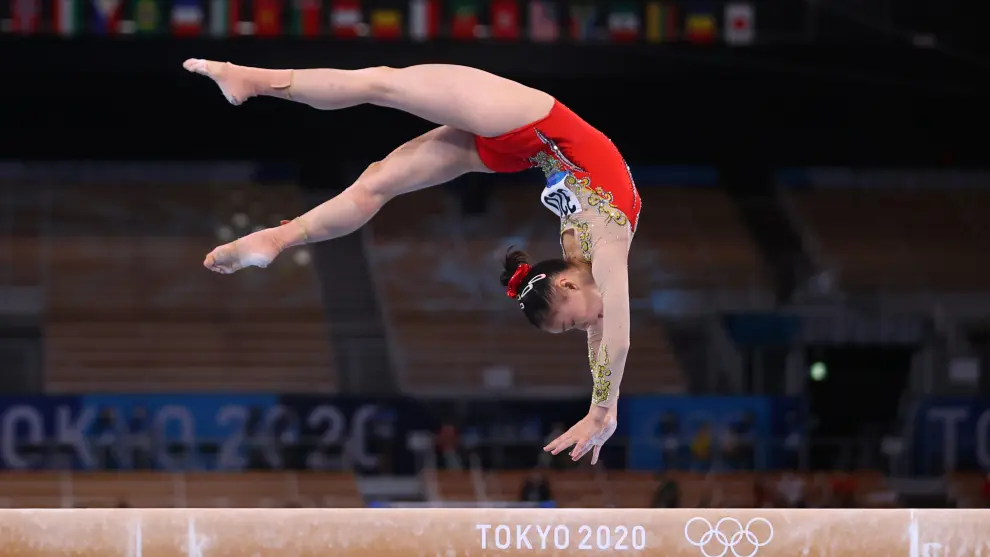 Tokyo 2020 Olympics - Gymnastics - Artistic - Womens Beam - Final - Ariake Gymnastics Centre, Tokyo, Japan - August 3, 2021. Elsabeth Black of Canada in action. REUTERS/Athit Perawongmetha[[[REUTERS VOCENTO]]] OLYMPICS-2020-GAR/W-1APBB-FNL