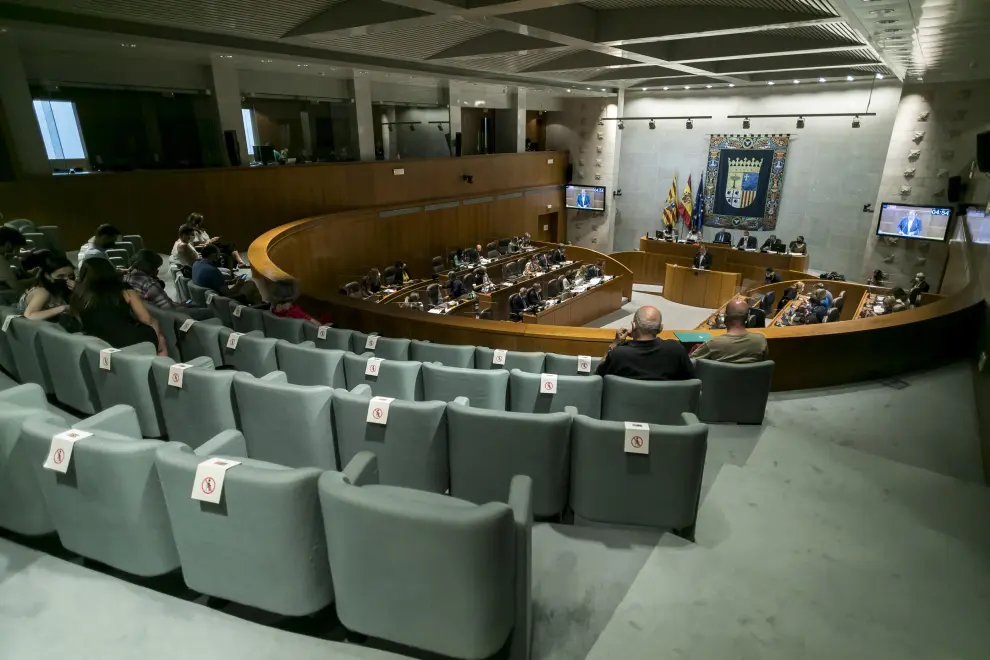 Pleno del nuevo periodo de sesiones en las Cortes de Aragón tras el verano