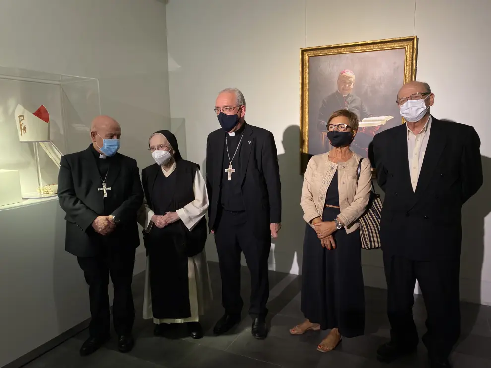 Isabel Guerra inaugura su exposición en el Museo Diocesano de Barbastro