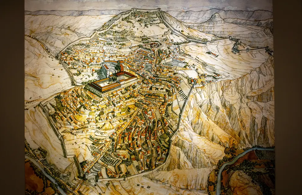 Imágenes de las ruinas de Bílbilis en la colina de Bámbola de Calatayud.