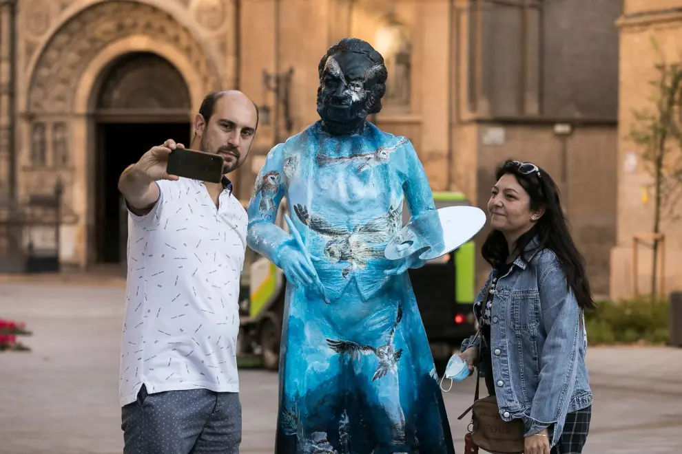 Reponen la estatua de Goya decapitada de la plaza Santa Engracia