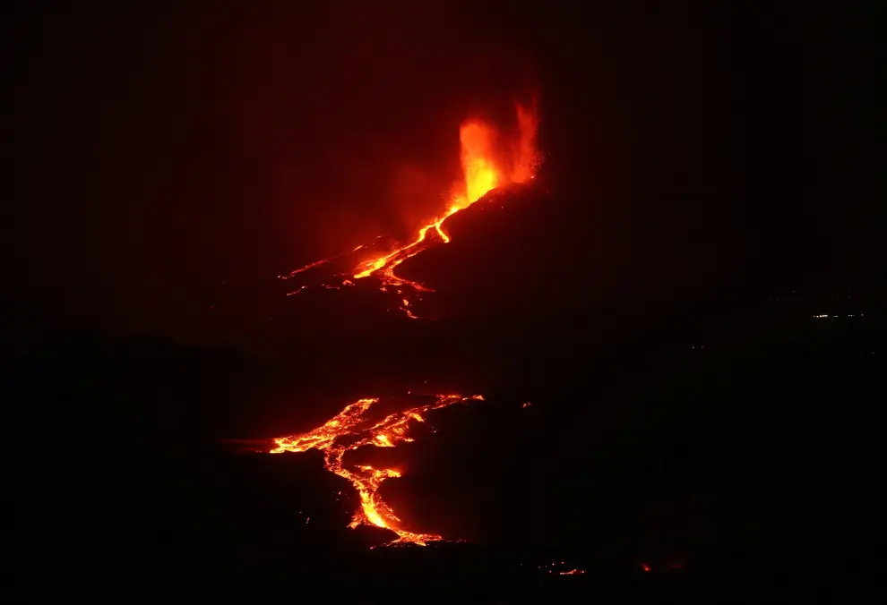 Volcano continues to erupt on Spain's island of La Palma