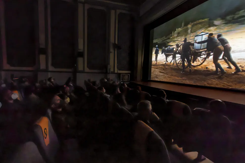 Presentación en el cine Marín de Teruel del cortometraje '3 de Mayo' de Carlos Saura.