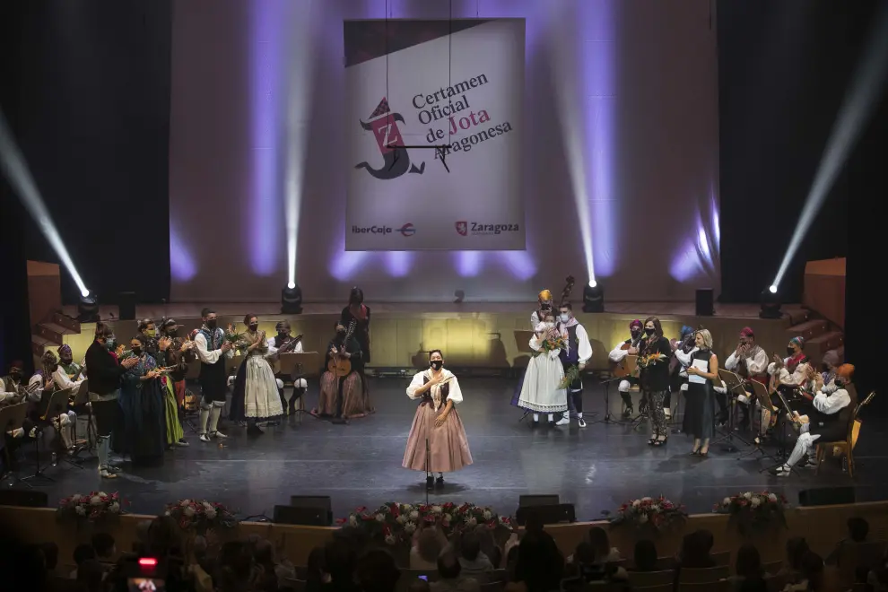Certamen oficial de jotas de Zaragoza en la Sala Mozart del Auditorio: premio Extraordinario de canto y de baile