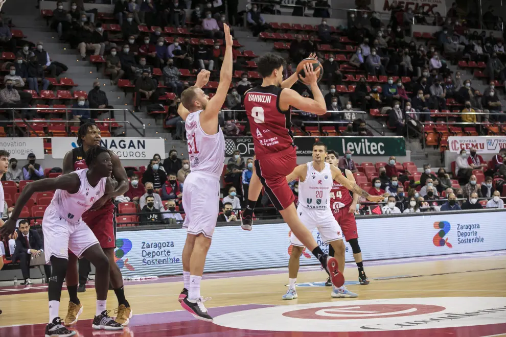 Foto del partido Casademont Zaragoza - Reggio Emilia, de la FIBA Europe Cup