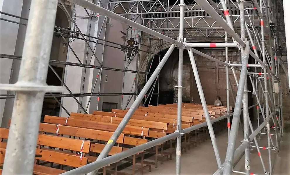 Las estructuras metálicas están presentes en el iglesia desde hace 16 años.