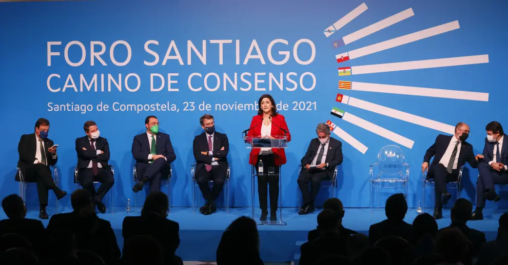 Ocho presidentes autonómicos se reúnen en el Foro Santiago