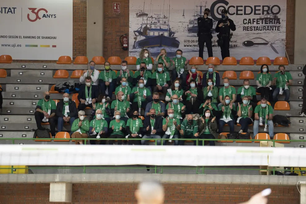 Foto partido ida de dieciseisavos de la Challenge Cup europea de voleibol entre el CV Teruel  y el Tectum Achel belga