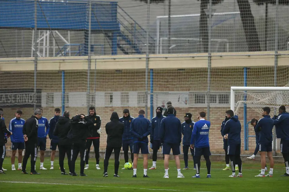 Foto del entrenamiento del Real Zaragoza para preparar el partido contra el Almería